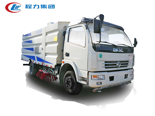 東風(fēng)多利卡掃路車(chē)