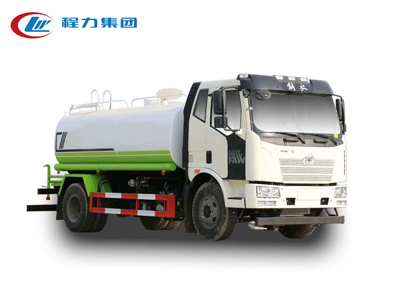 國(guó)六解放灑水車(chē)