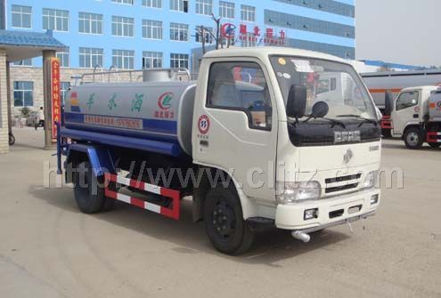 東風(fēng)大金霸綠化噴灑車