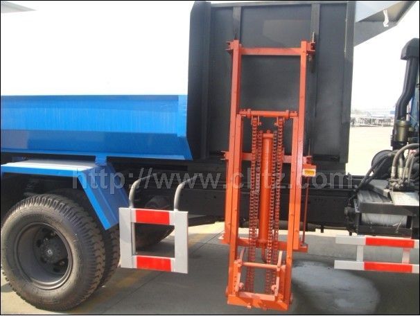 垃圾車提升機(jī)