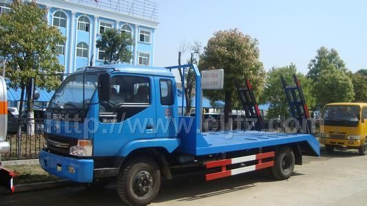 東風多利卡平板運輸車